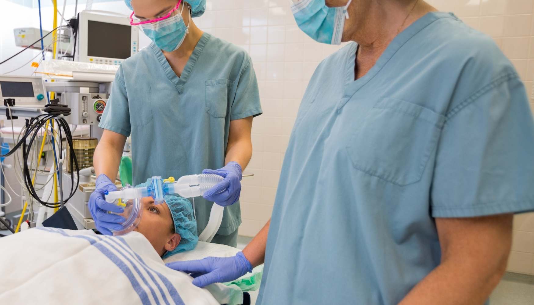 Nurse Anesthetists on the Road: How Much Do Travel CRNAs Make?