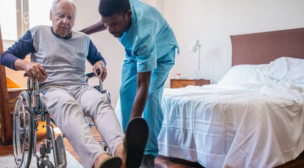 where can CNAs work